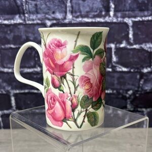 Vintage Roy Kirkham English Rose Design Cup
